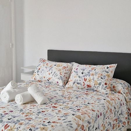 Apartamentos Nerja 2 Bagian luar foto