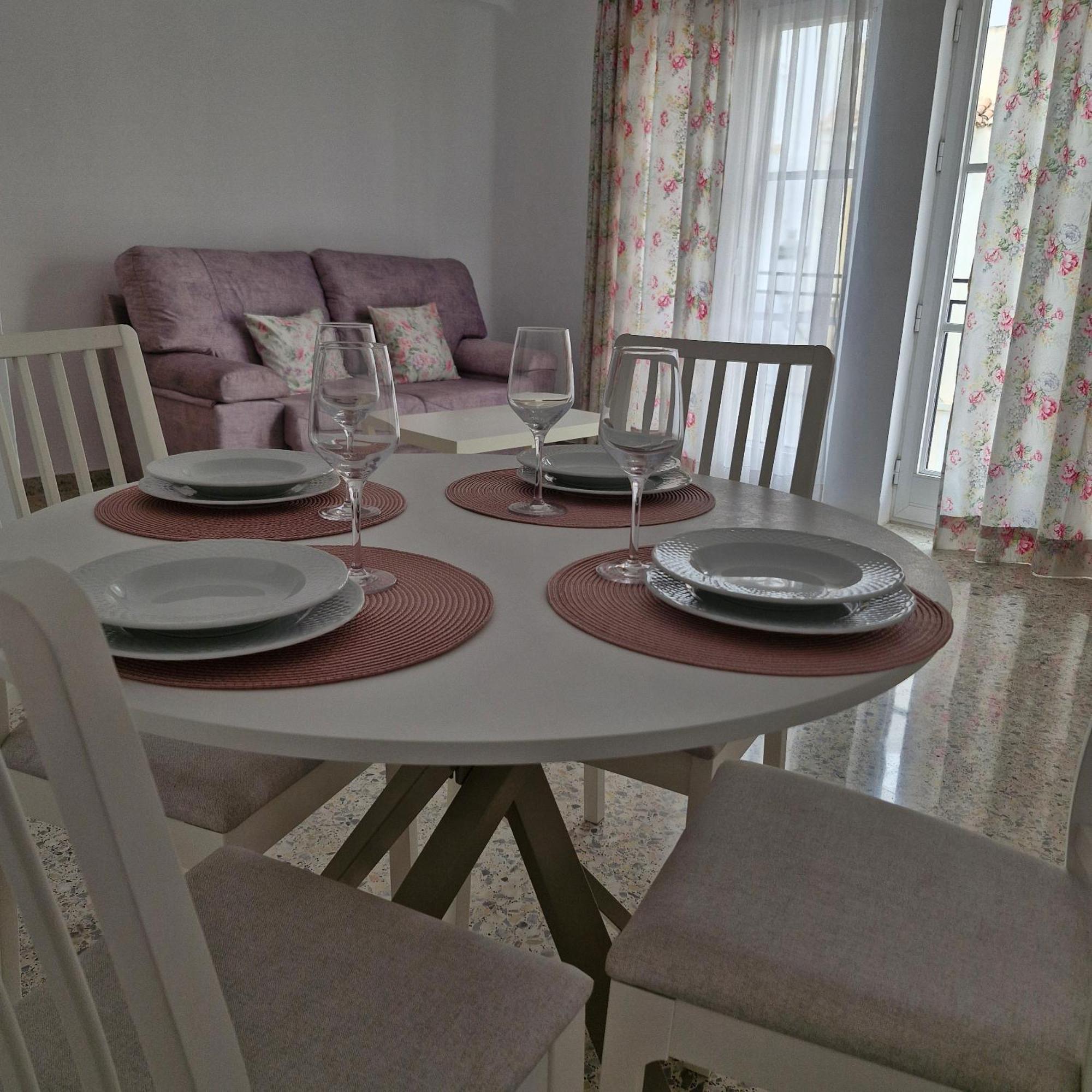 Apartamentos Nerja 2 Bagian luar foto